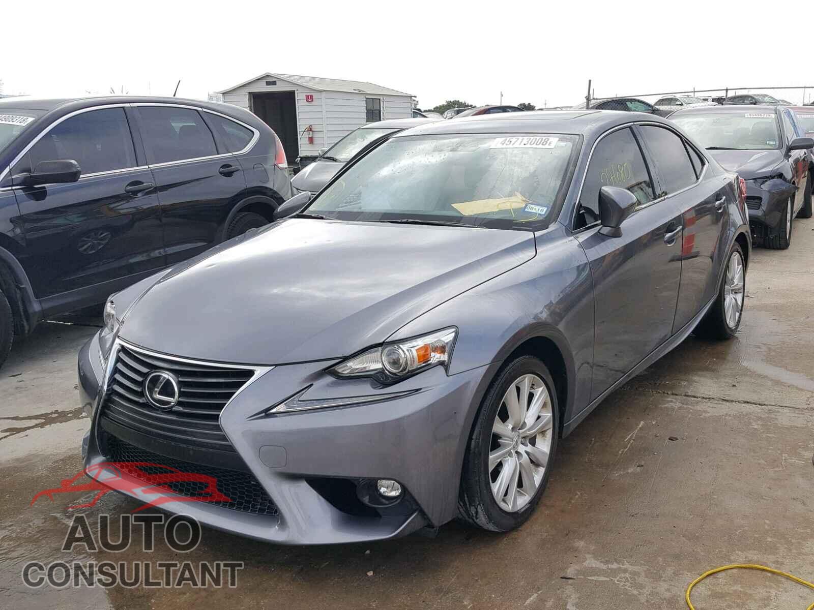 LEXUS IS 2016 - JTHBA1D23G5026126