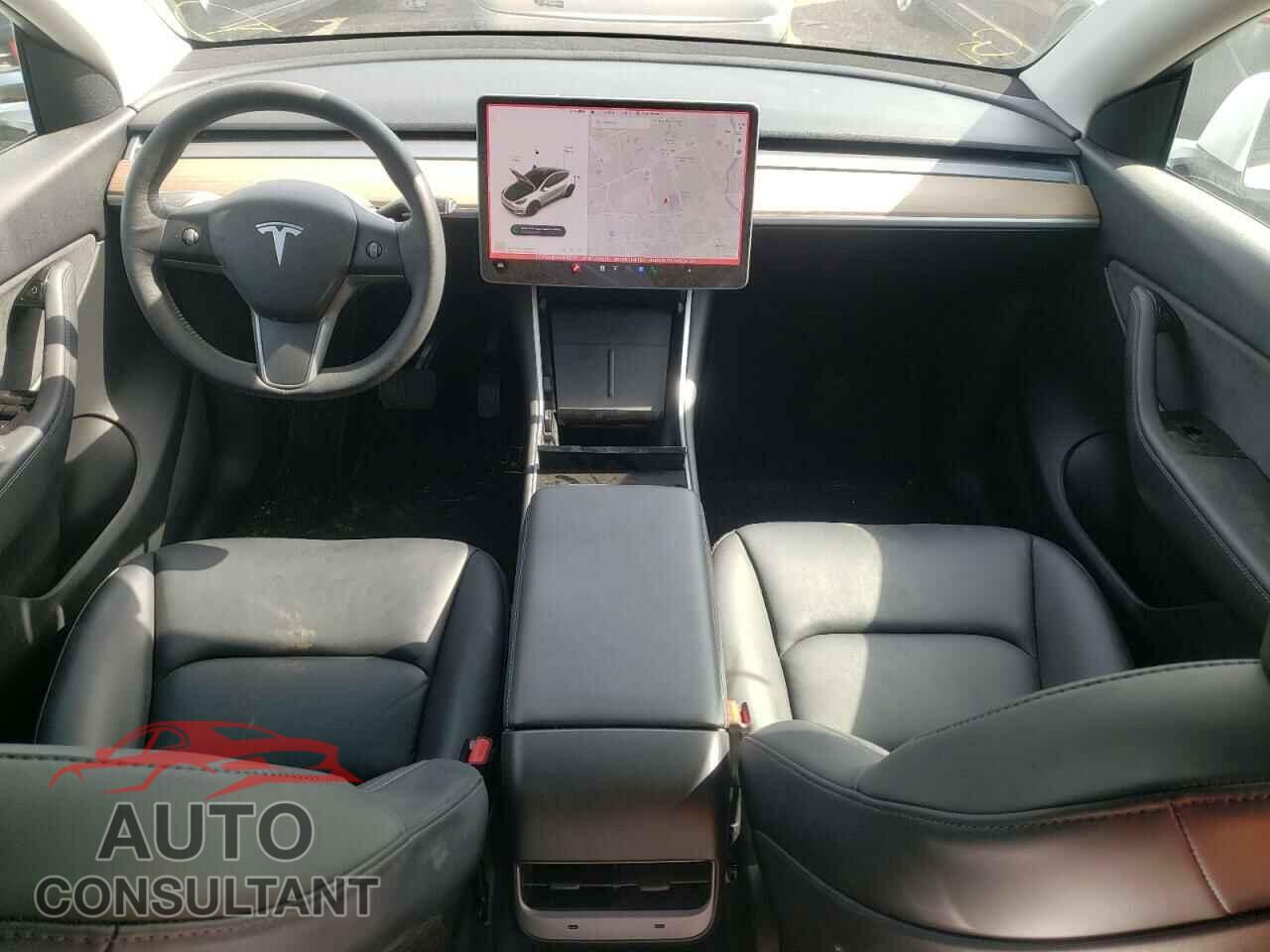 TESLA MODEL Y 2021 - 5YJYGDED4MF110171
