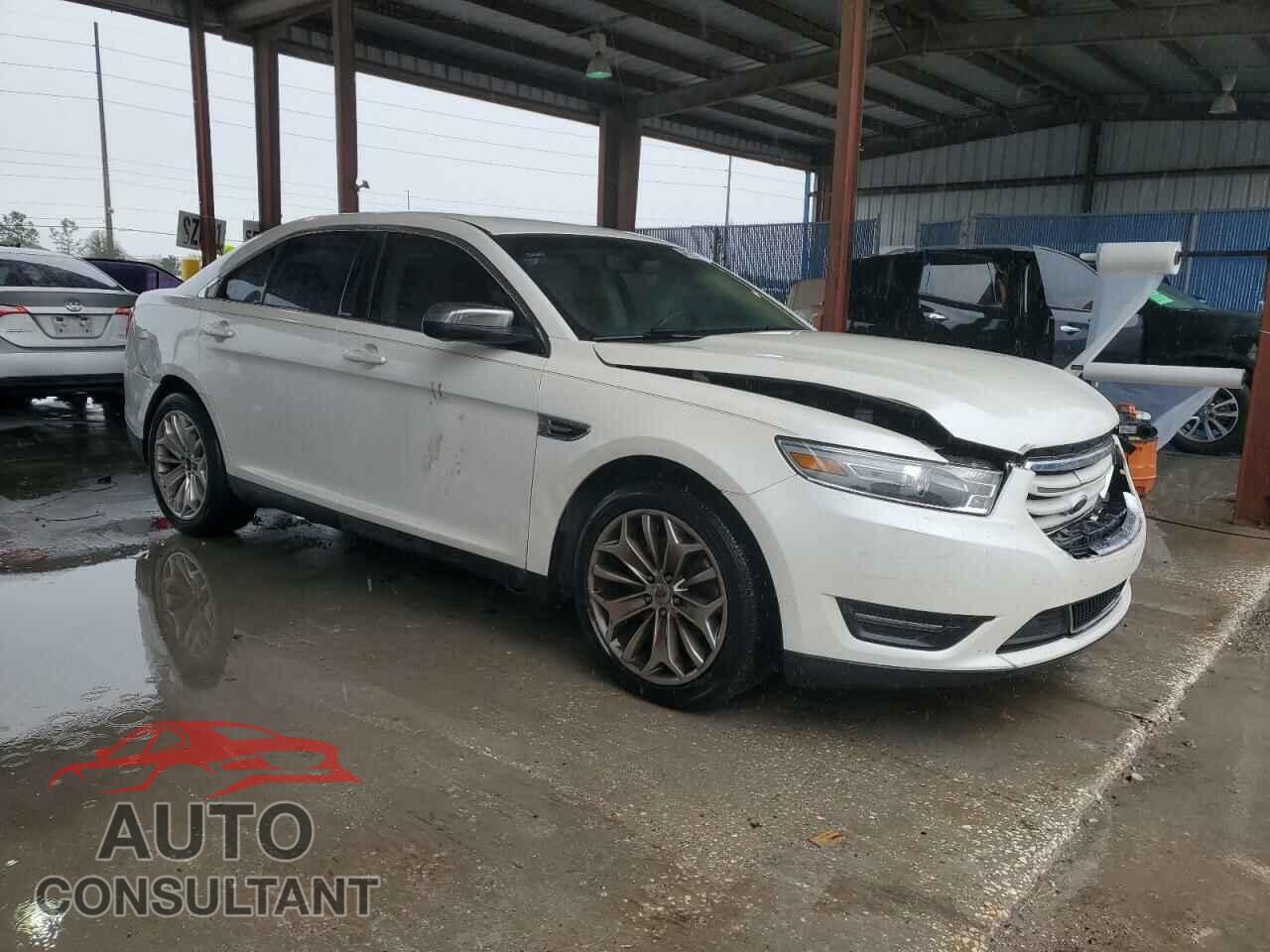 FORD TAURUS 2013 - 1FAHP2F8XDG140129
