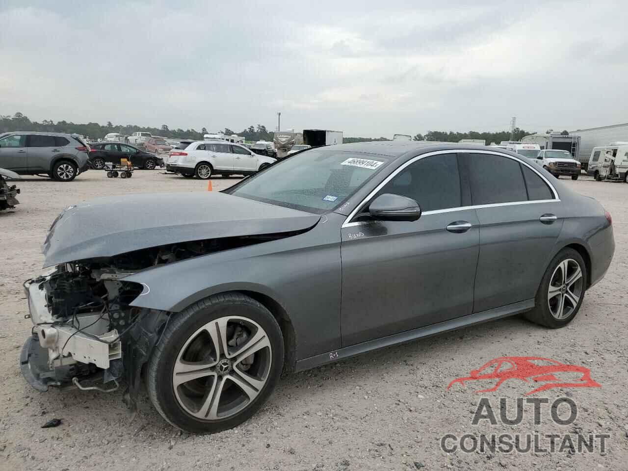 MERCEDES-BENZ E-CLASS 2018 - WDDZF4JBXJA308775