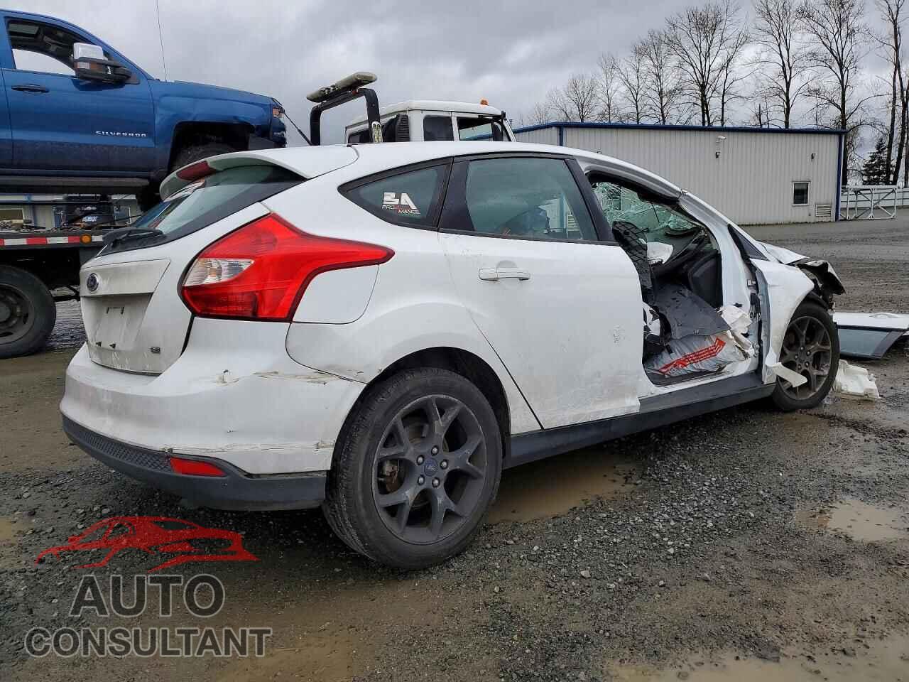 FORD FOCUS 2014 - 1FADP3K25EL211350