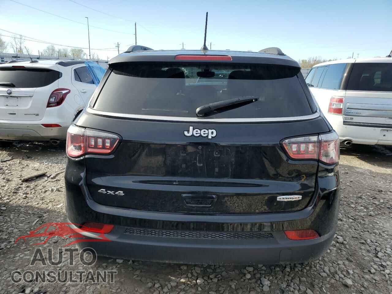 JEEP COMPASS 2017 - 3C4NJDBB7HT672323