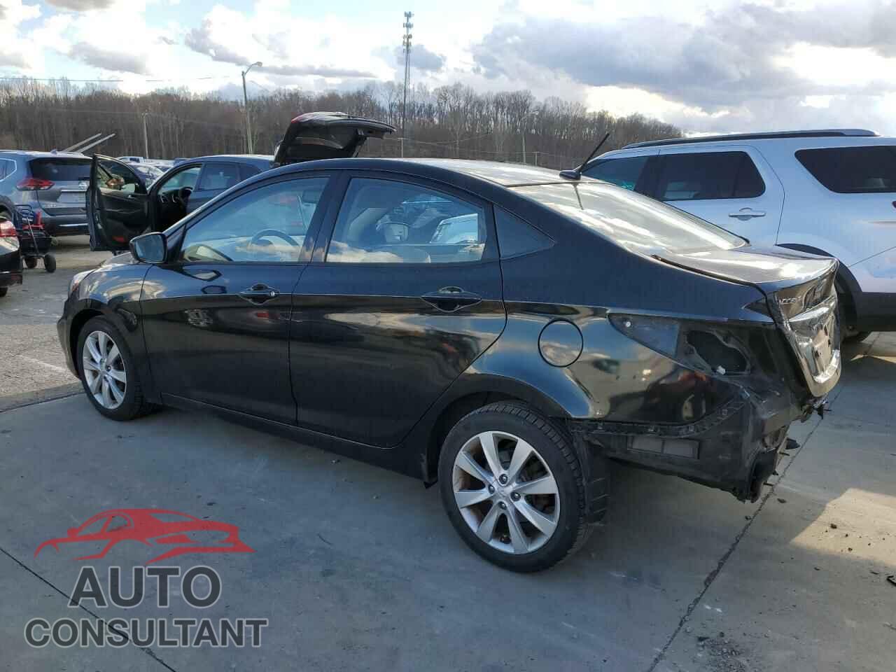 HYUNDAI ACCENT 2013 - KMHCU4AE5DU479335