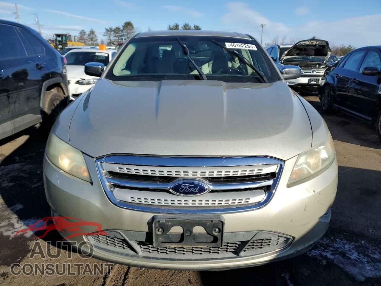 FORD TAURUS 2010 - 1FAHP2FW5AG118811