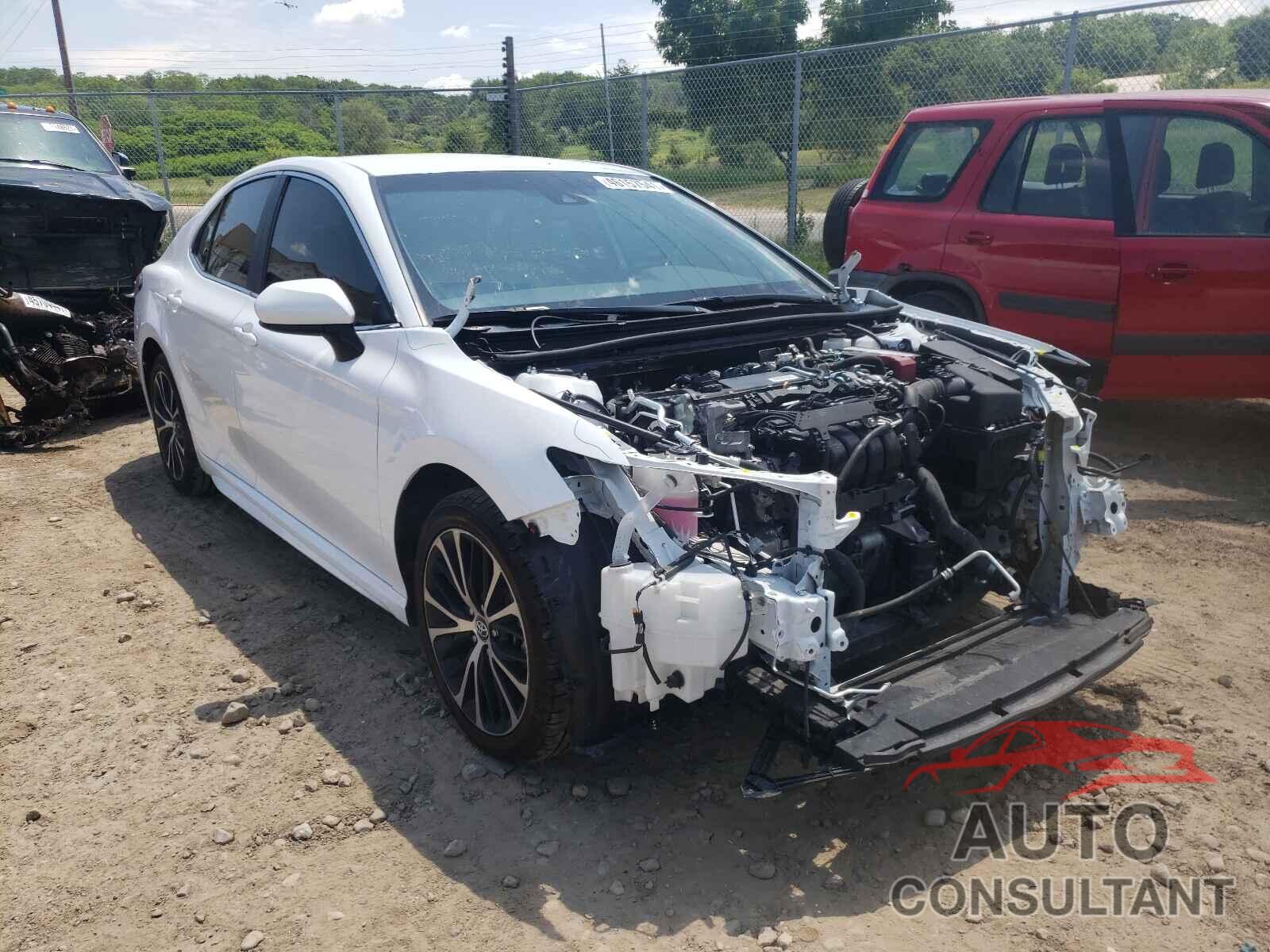 TOYOTA CAMRY 2019 - 4T1B11HK0KU745517