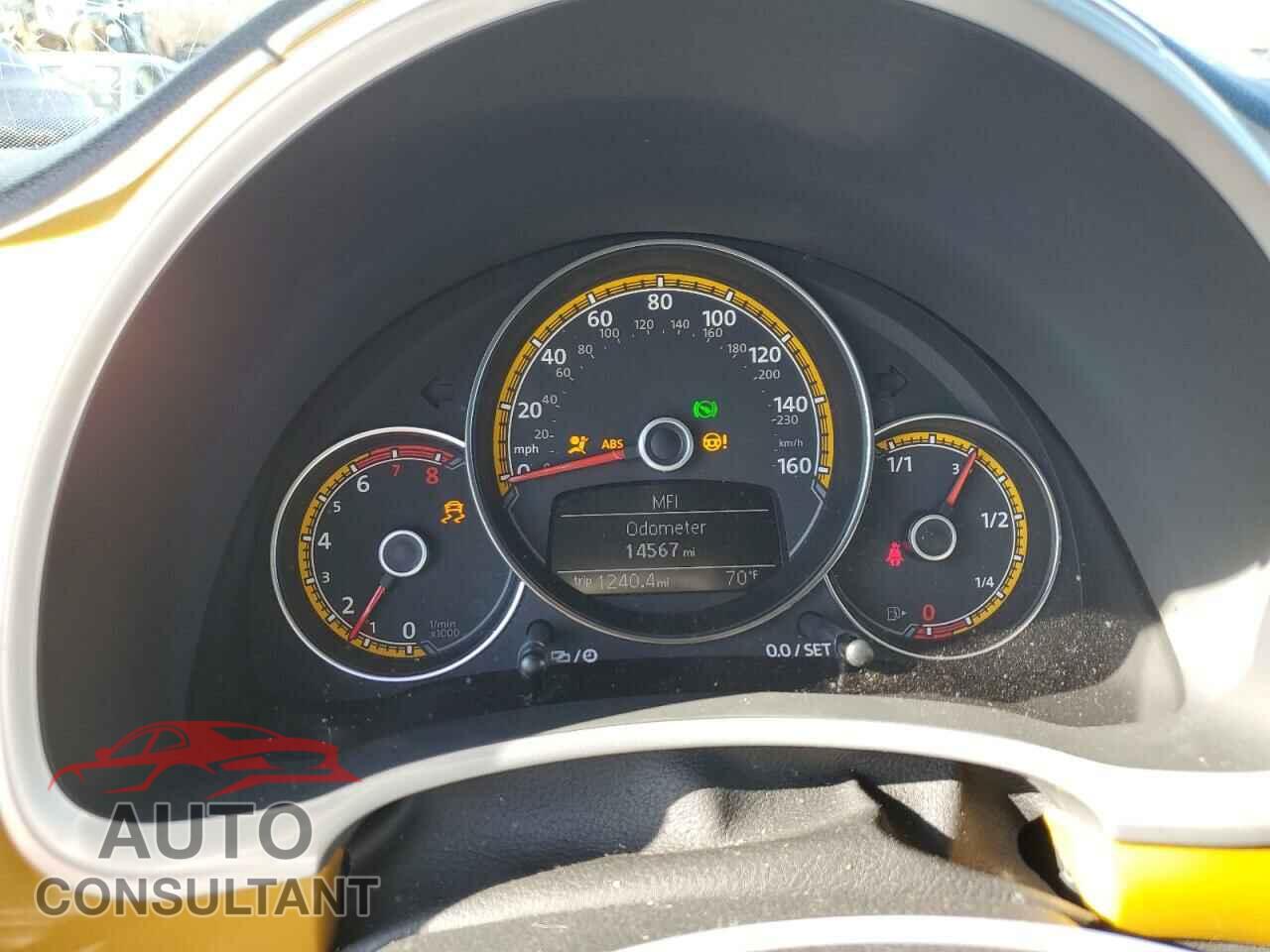 VOLKSWAGEN BEETLE 2017 - 3VWT17AT0HM824162