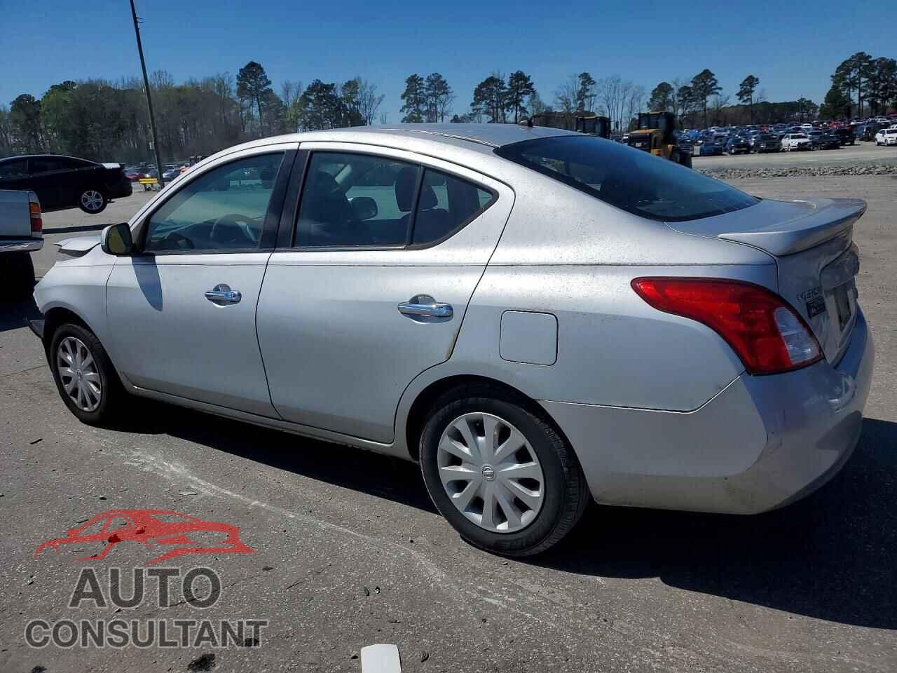 NISSAN VERSA 2014 - 3N1CN7AP1EL803237