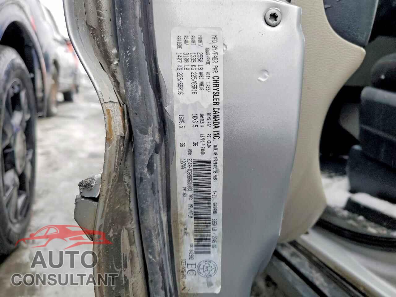 DODGE CARAVAN 2011 - 2D4RN4DG0BR699083