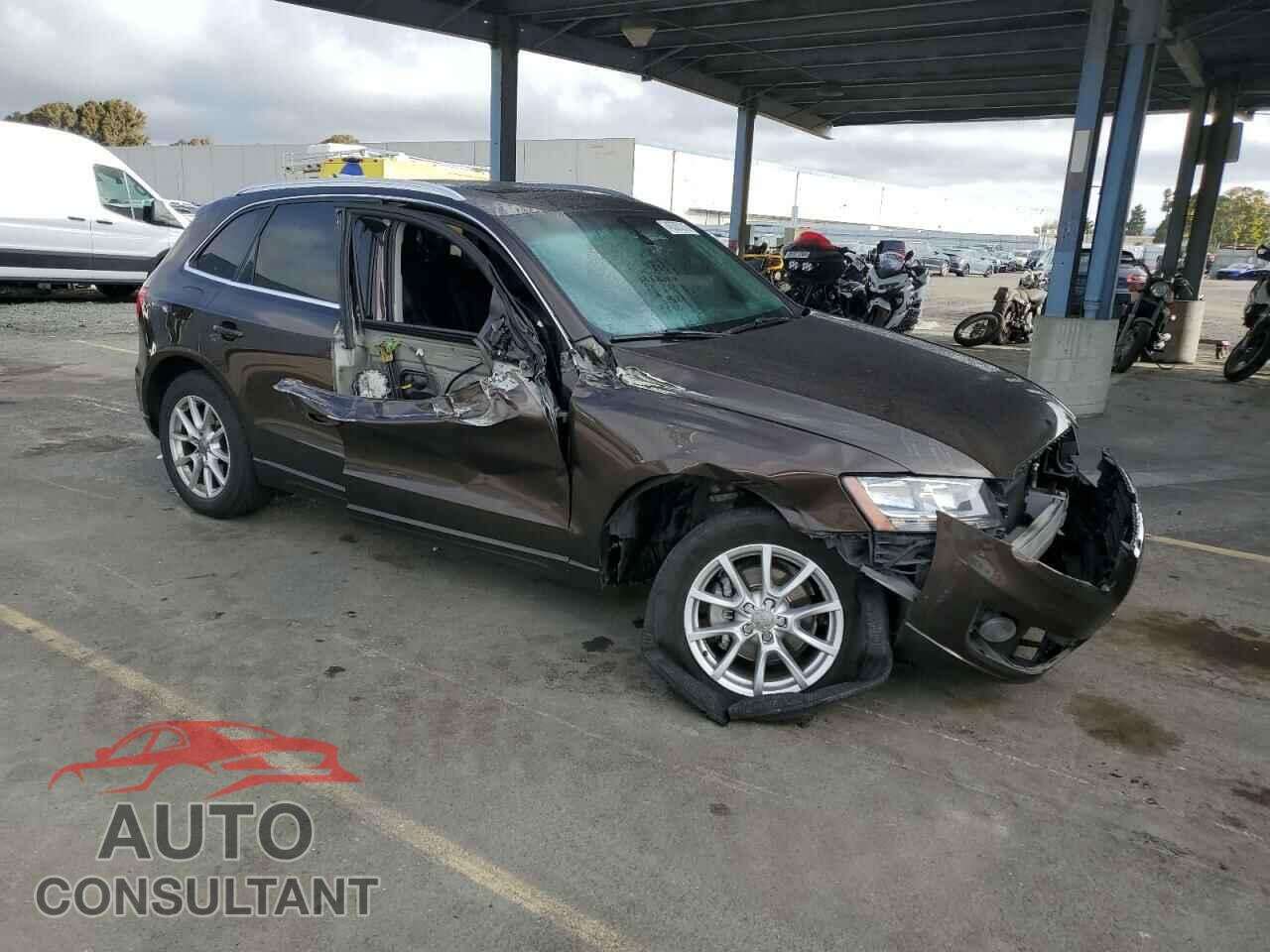 AUDI Q5 2011 - WA1CFAFP4BA095028
