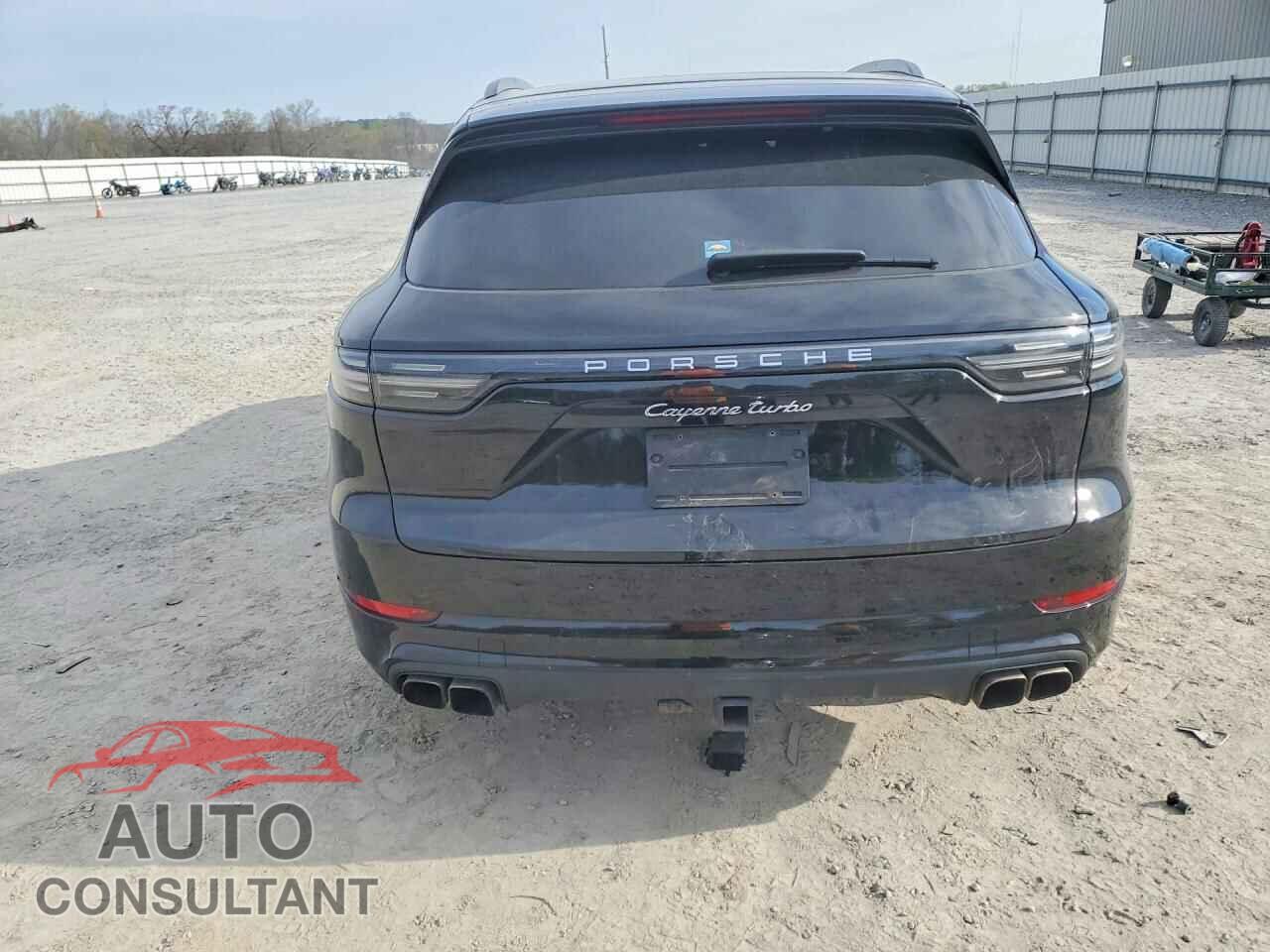 PORSCHE CAYENNE 2021 - WP1AF2AY5MDA36220