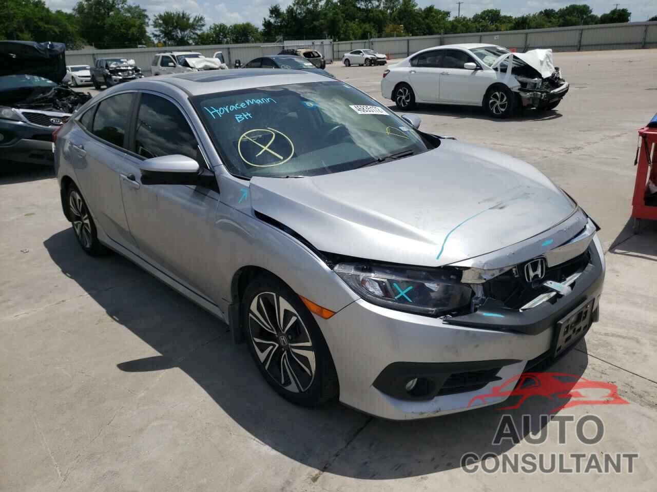 HONDA CIVIC 2018 - JHMFC1F31JX033878