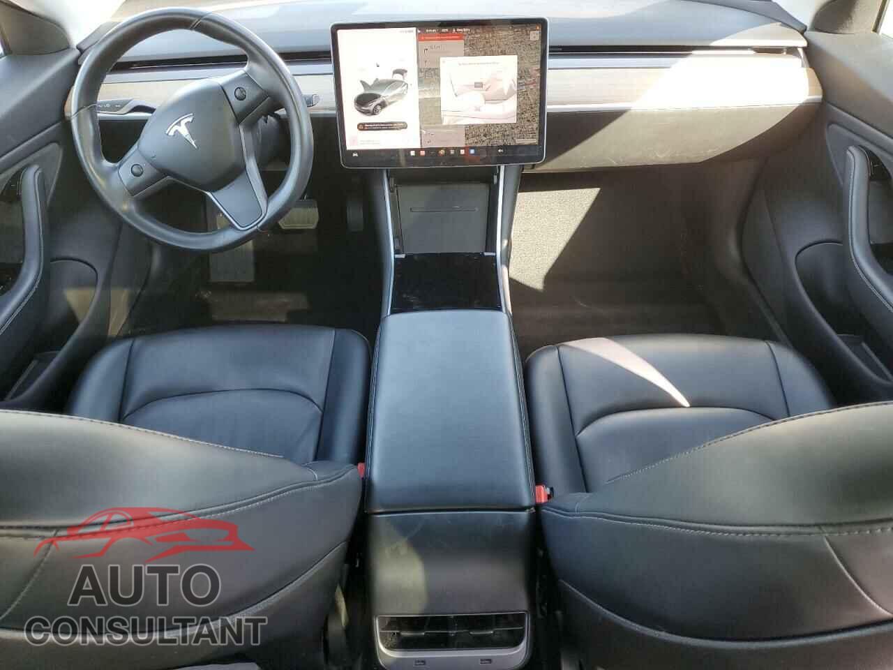 TESLA MODEL 3 2018 - 5YJ3E1EAXJF015078