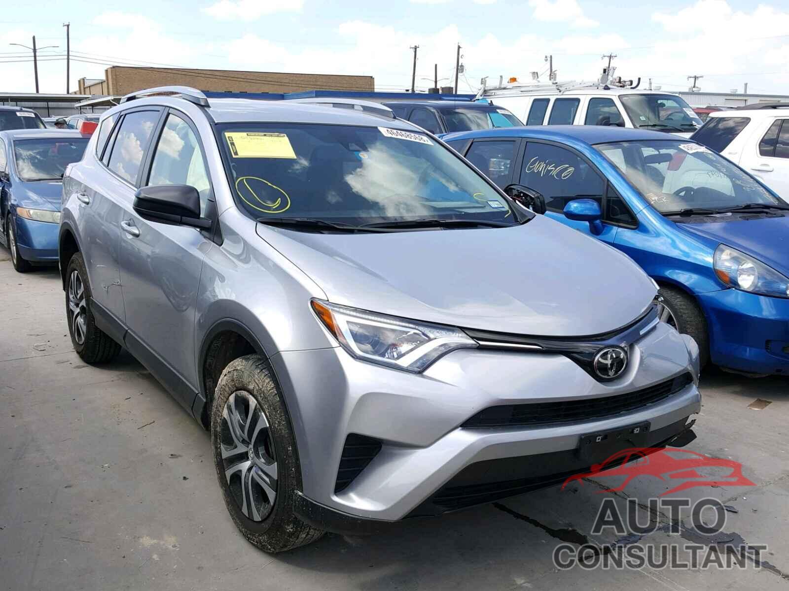 TOYOTA RAV4 LE 2018 - JTMZFREV6JJ157753