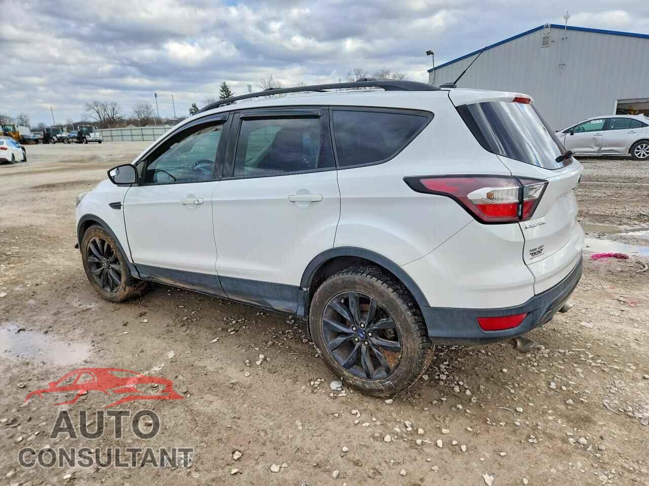 FORD ESCAPE 2017 - 1FMCU9GD5HUC75992