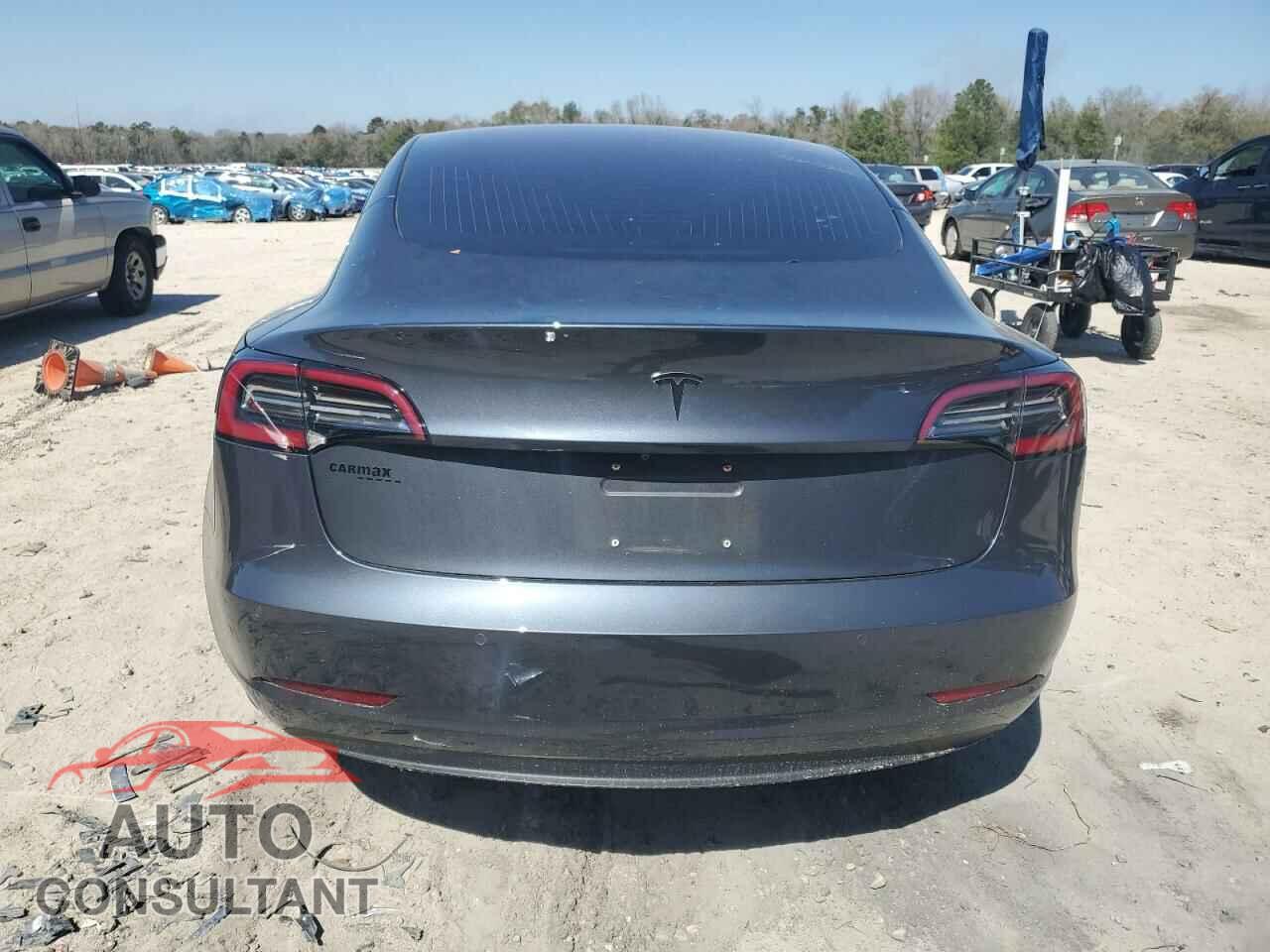 TESLA MODEL 3 2018 - 5YJ3E1EAXJF016344
