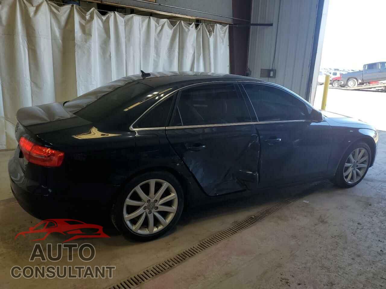 AUDI A4 2013 - WAUFFAFL8DA177733