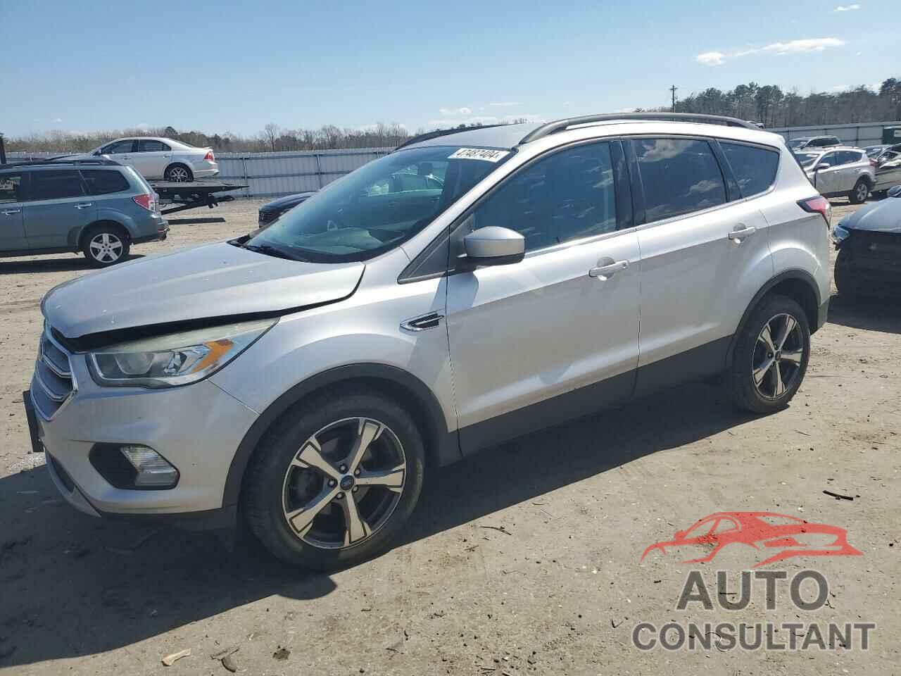 FORD ESCAPE 2017 - 1FMCU0GDXHUC01981