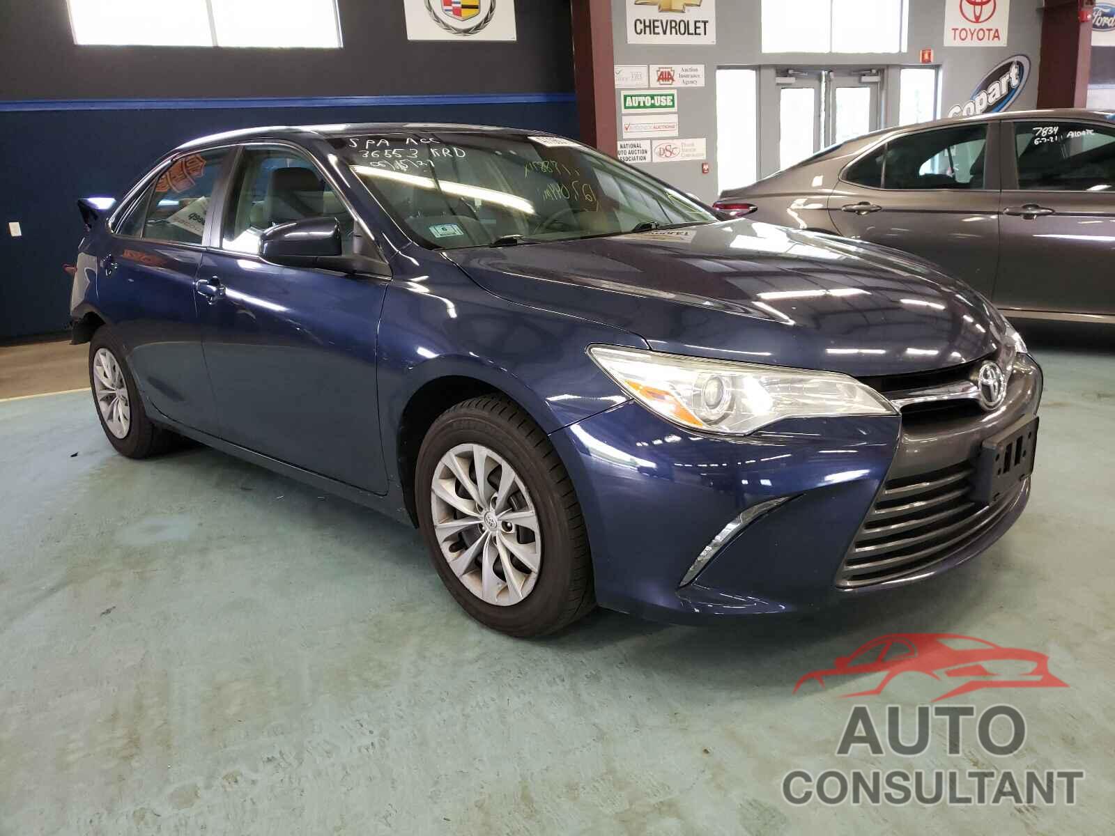 TOYOTA CAMRY 2016 - 4T4BF1FK8GR522353