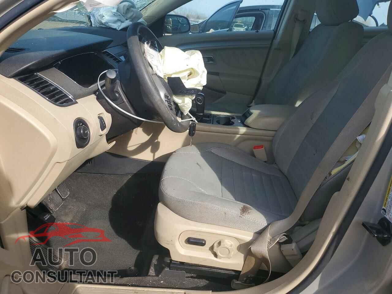FORD TAURUS 2018 - 1FAHP2D80JG136377