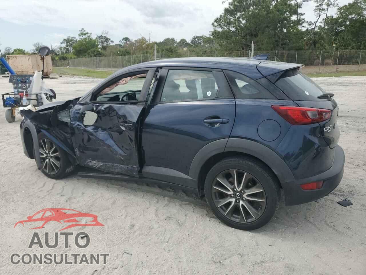 MAZDA CX-3 2017 - JM1DKFC78H0141837