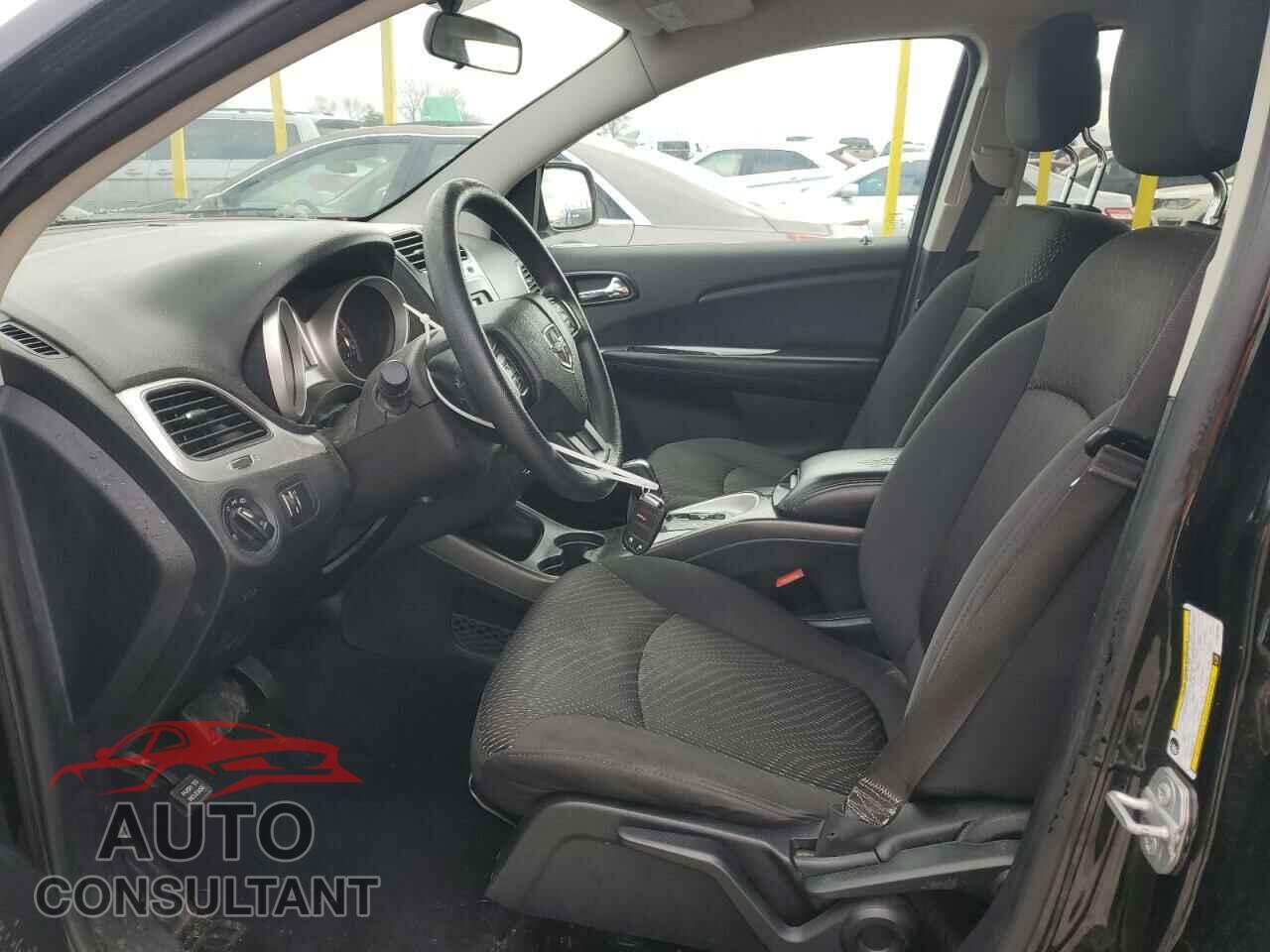 DODGE JOURNEY 2015 - 3C4PDCBG8FT682300
