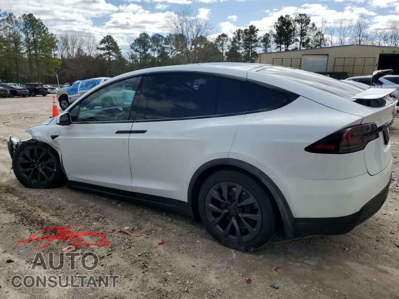 TESLA MODEL X 2023 - 7SAXCBE5XPF370425