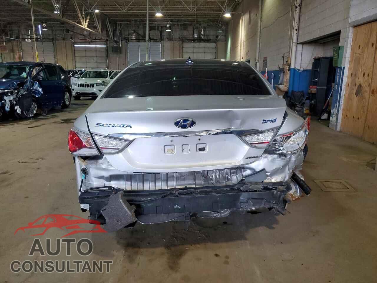 HYUNDAI SONATA 2014 - KMHEC4A44EA107748