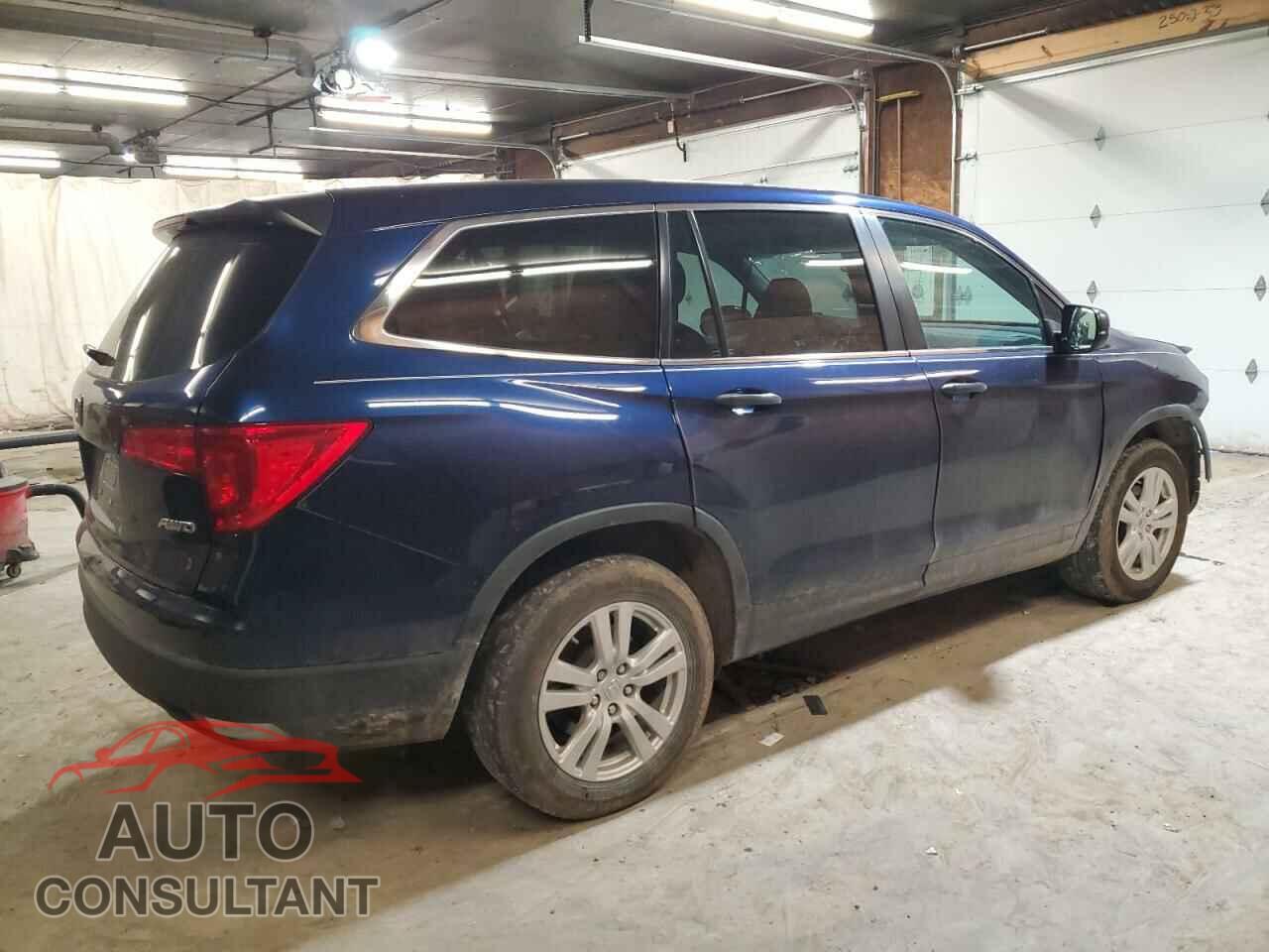 HONDA PILOT 2018 - 5FNYF6H12JB067851