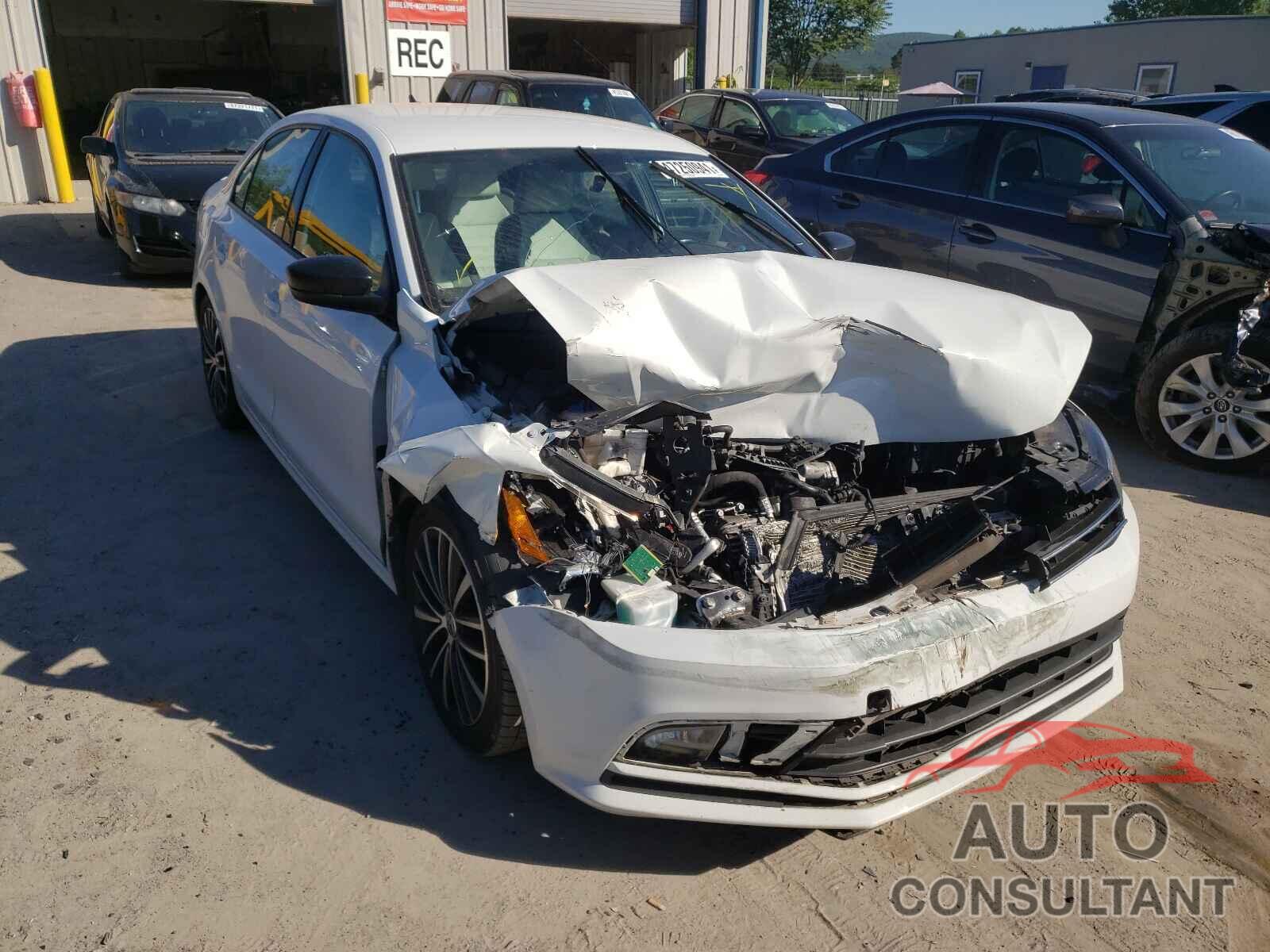 VOLKSWAGEN JETTA 2017 - 3VWD17AJ9HM304416