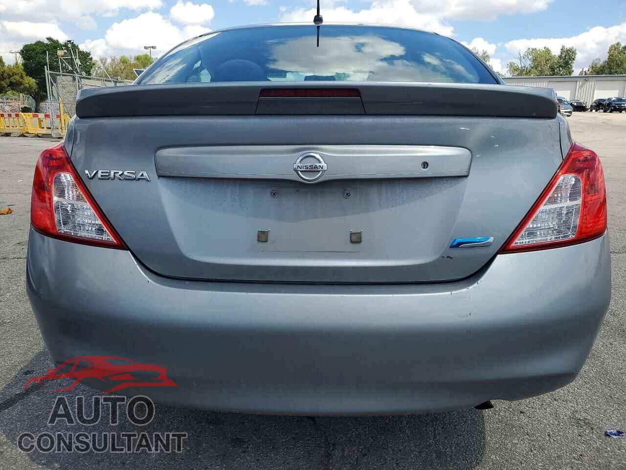 NISSAN VERSA 2013 - 3N1CN7AP2DL874932