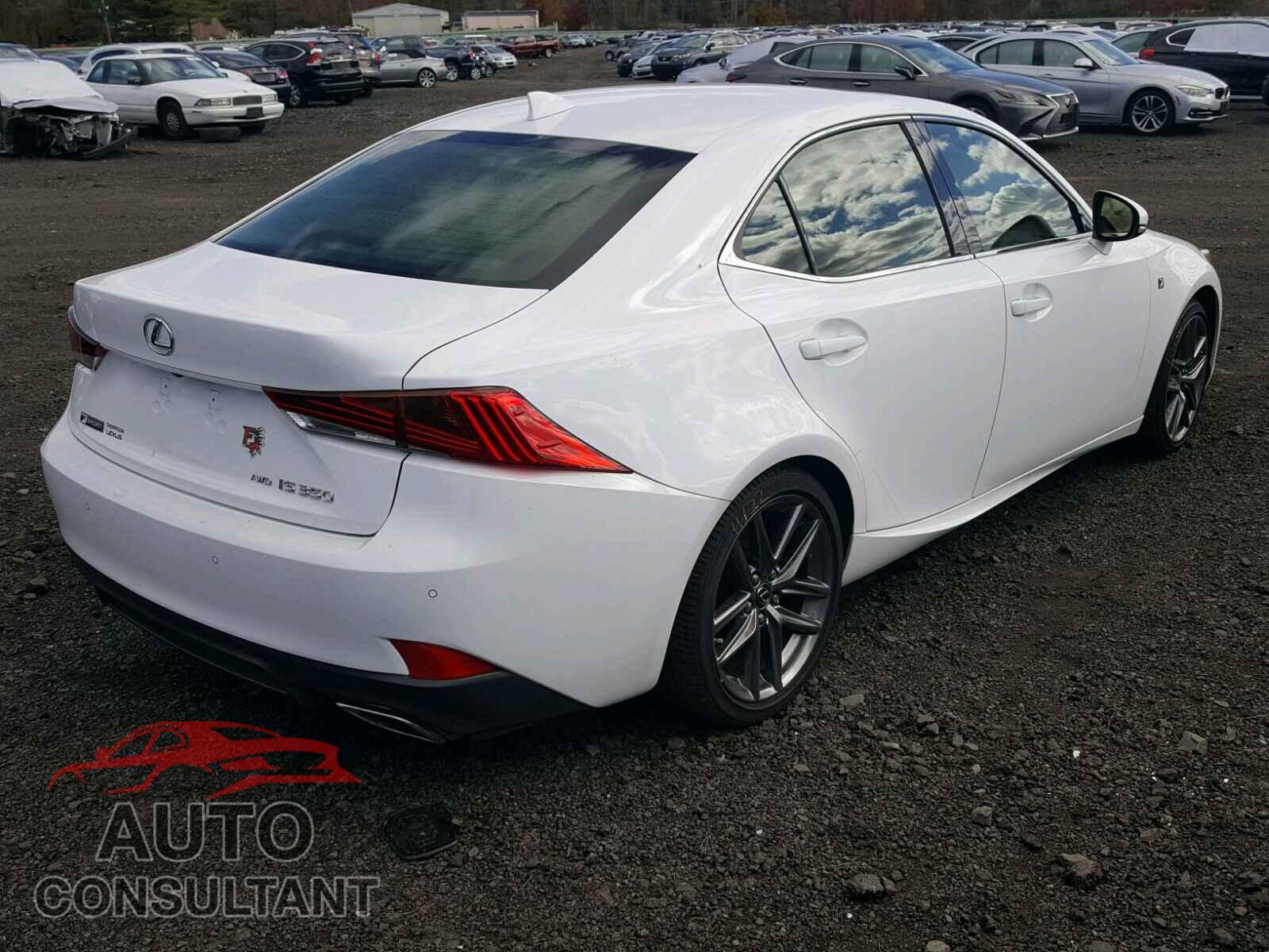 LEXUS IS 2018 - JTHCZ1D22J5014960
