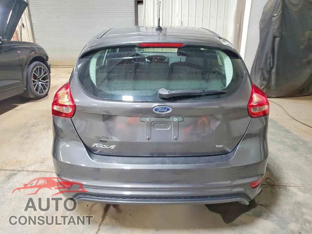 FORD FOCUS 2016 - 1FADP3K23GL246987