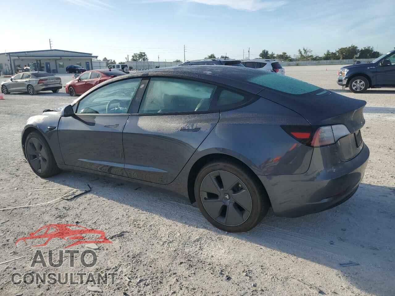 TESLA MODEL 3 2023 - 5YJ3E1EA9PF660443