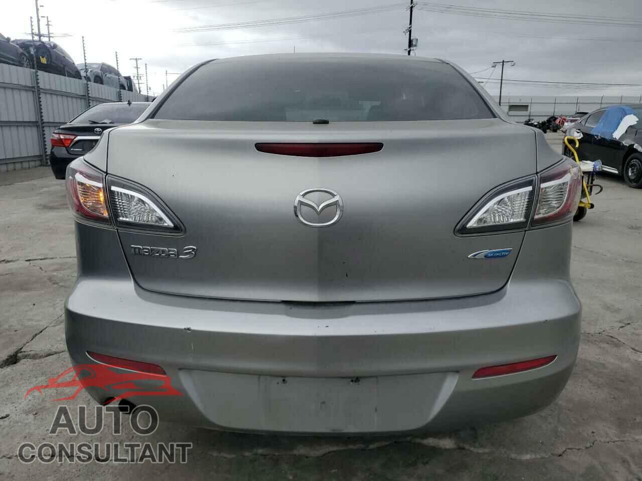 MAZDA 3 2013 - JM1BL1UP2D1848037