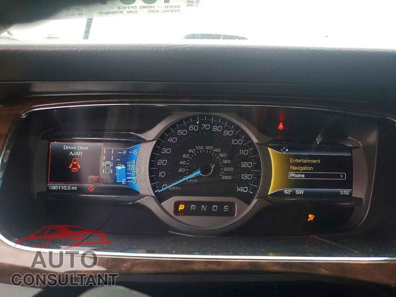 FORD TAURUS 2016 - 1FAHP2J82GG123773