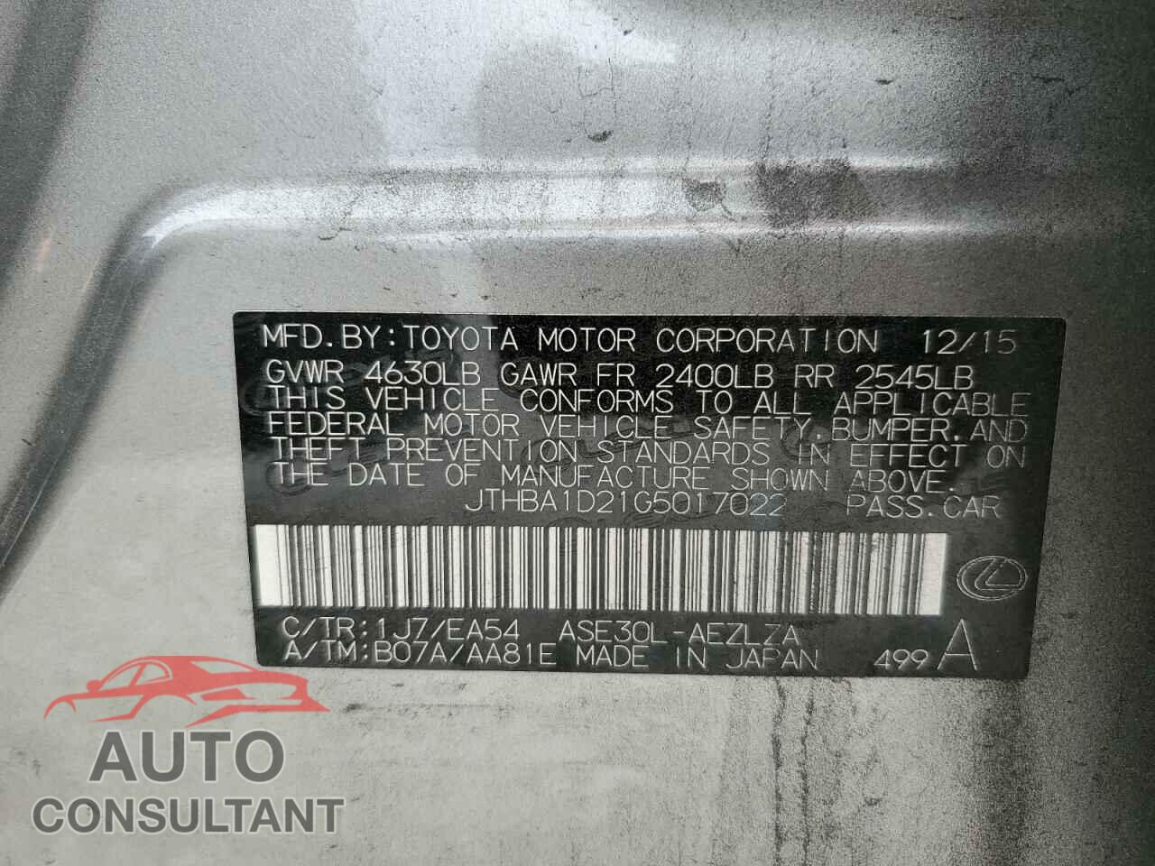 LEXUS IS 2016 - JTHBA1D21G5017022