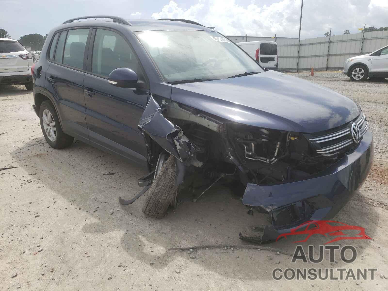 VOLKSWAGEN TIGUAN 2016 - WVGAV7AX8GW554237