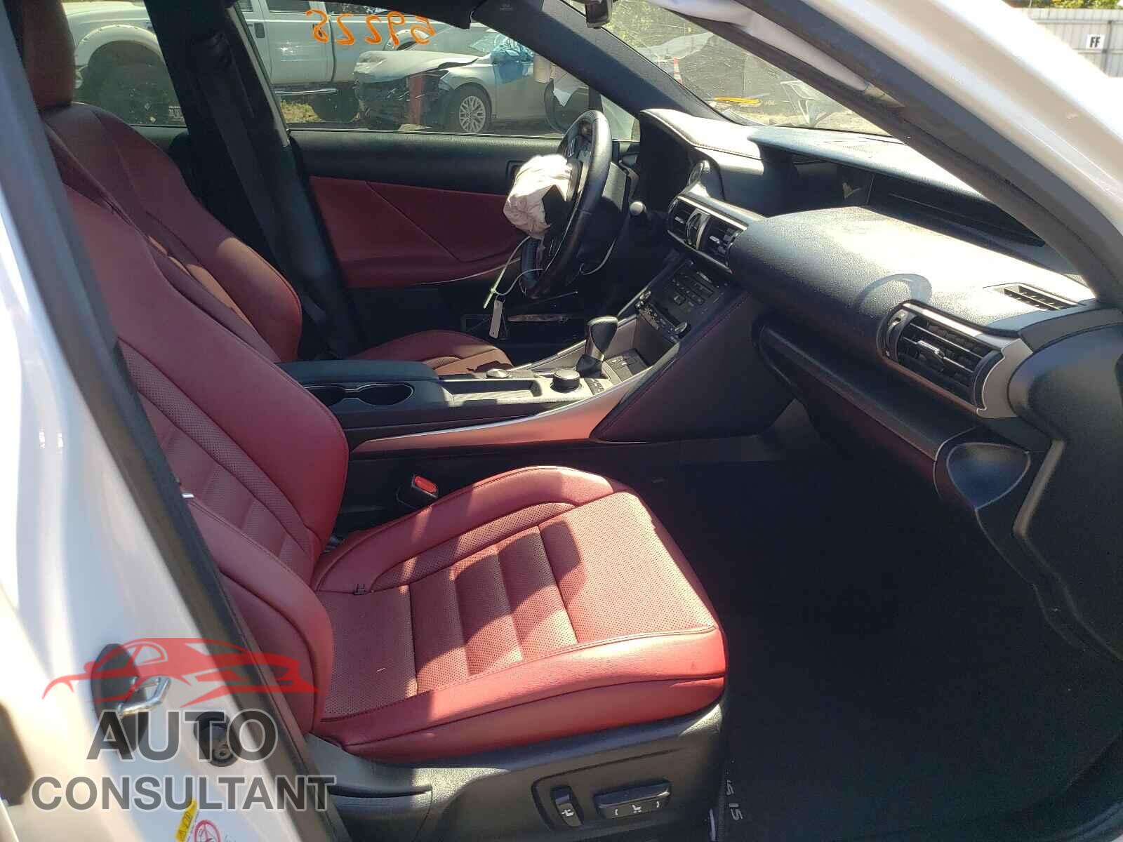 LEXUS IS 2017 - JTHCM1D27H5016860