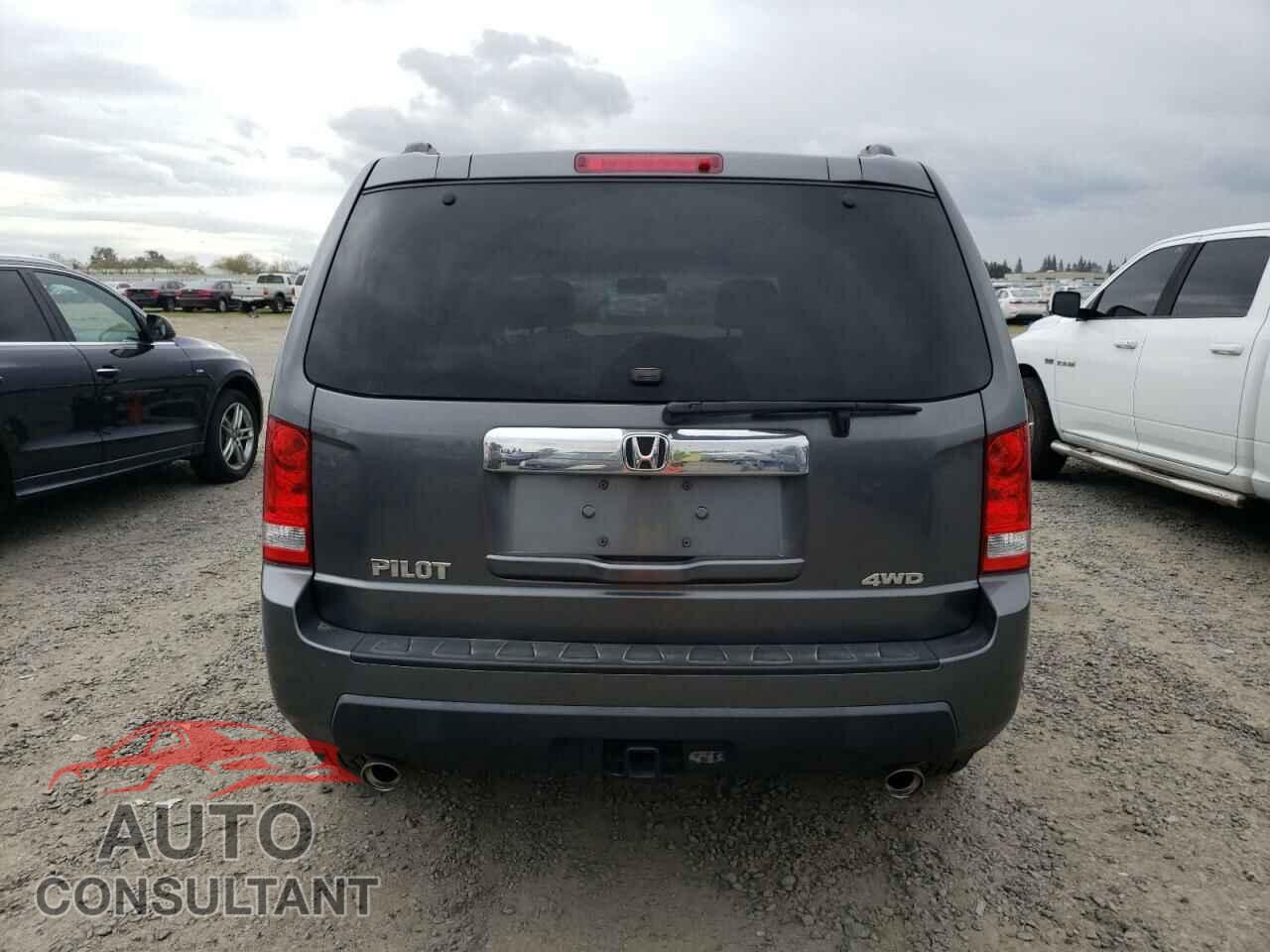 HONDA PILOT 2011 - 5FNYF4H56BB093216