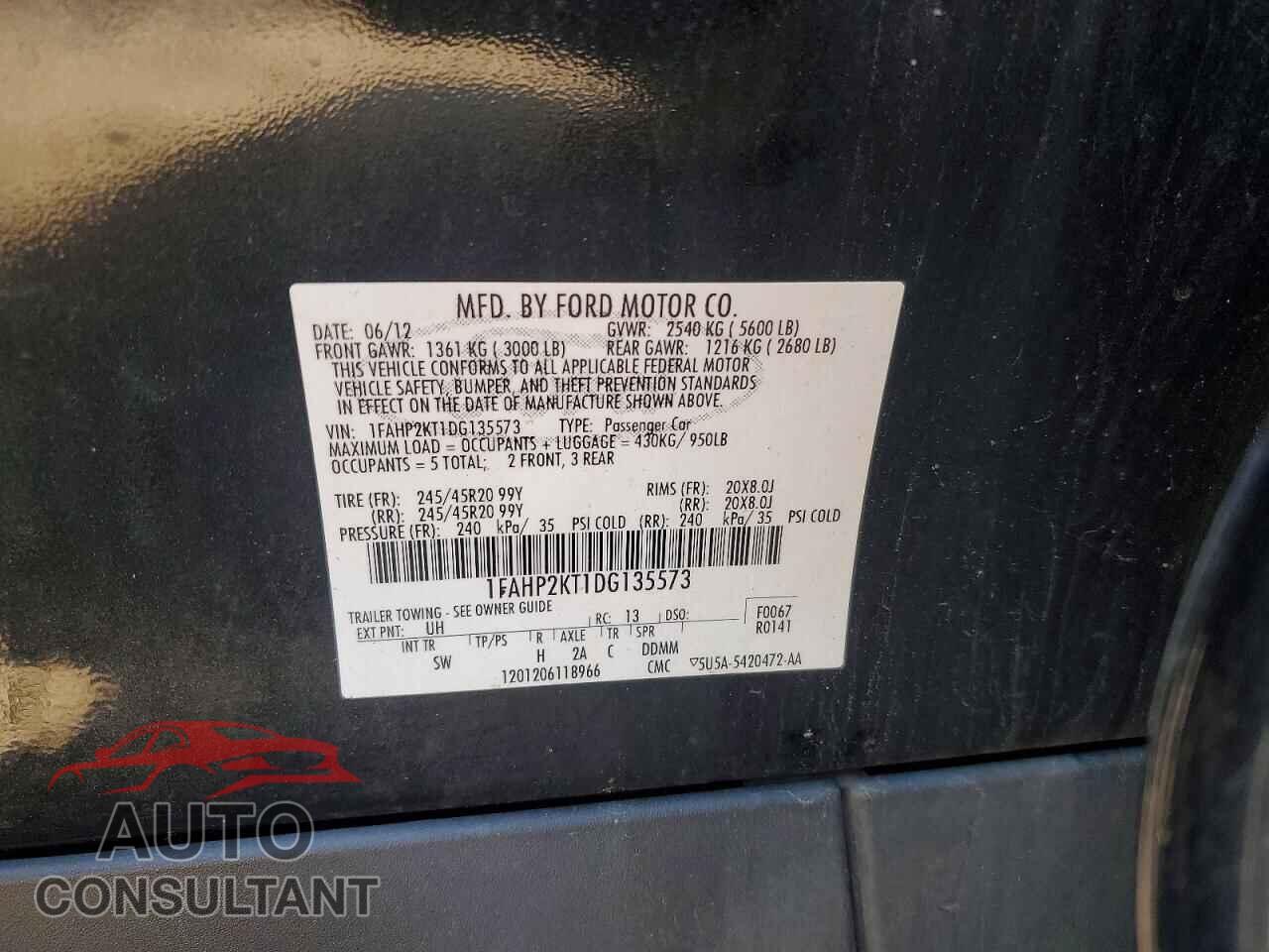 FORD TAURUS 2013 - 1FAHP2KT1DG135573