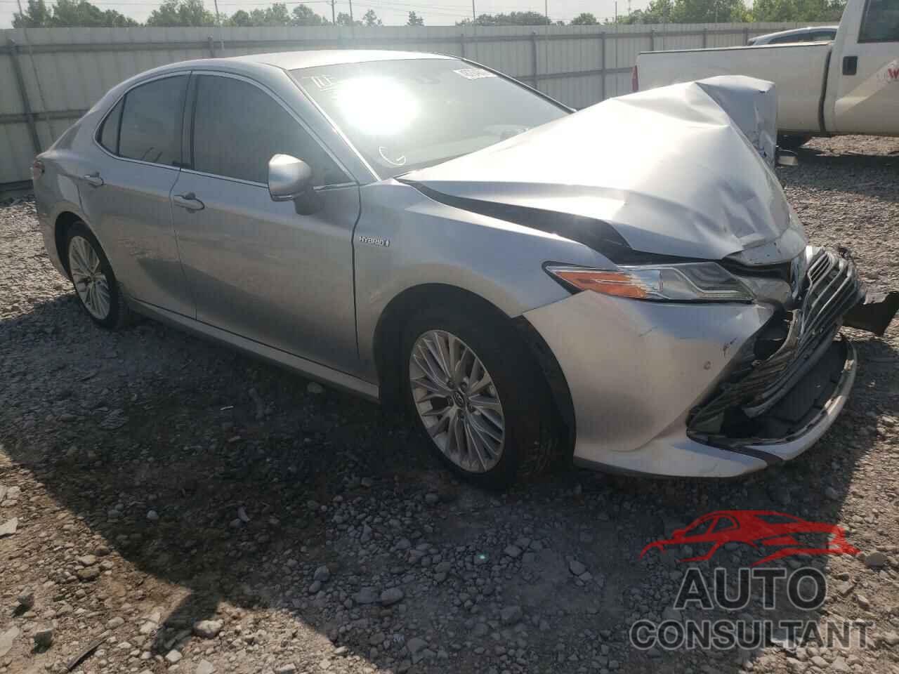 TOYOTA CAMRY 2018 - 4T1B21HK7JU505909