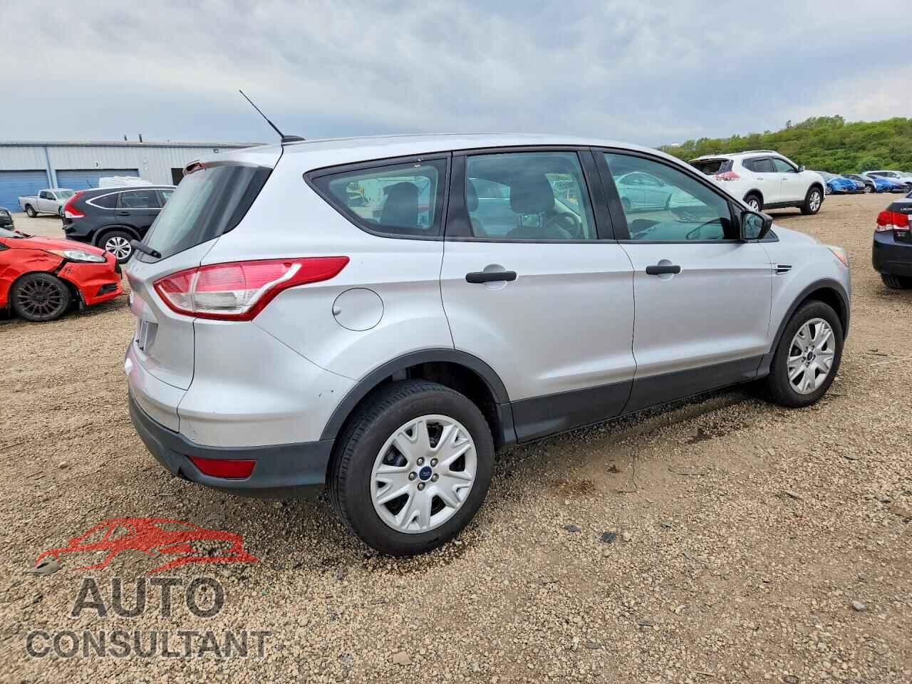FORD ESCAPE 2013 - 1FMCU0F70DUD18782