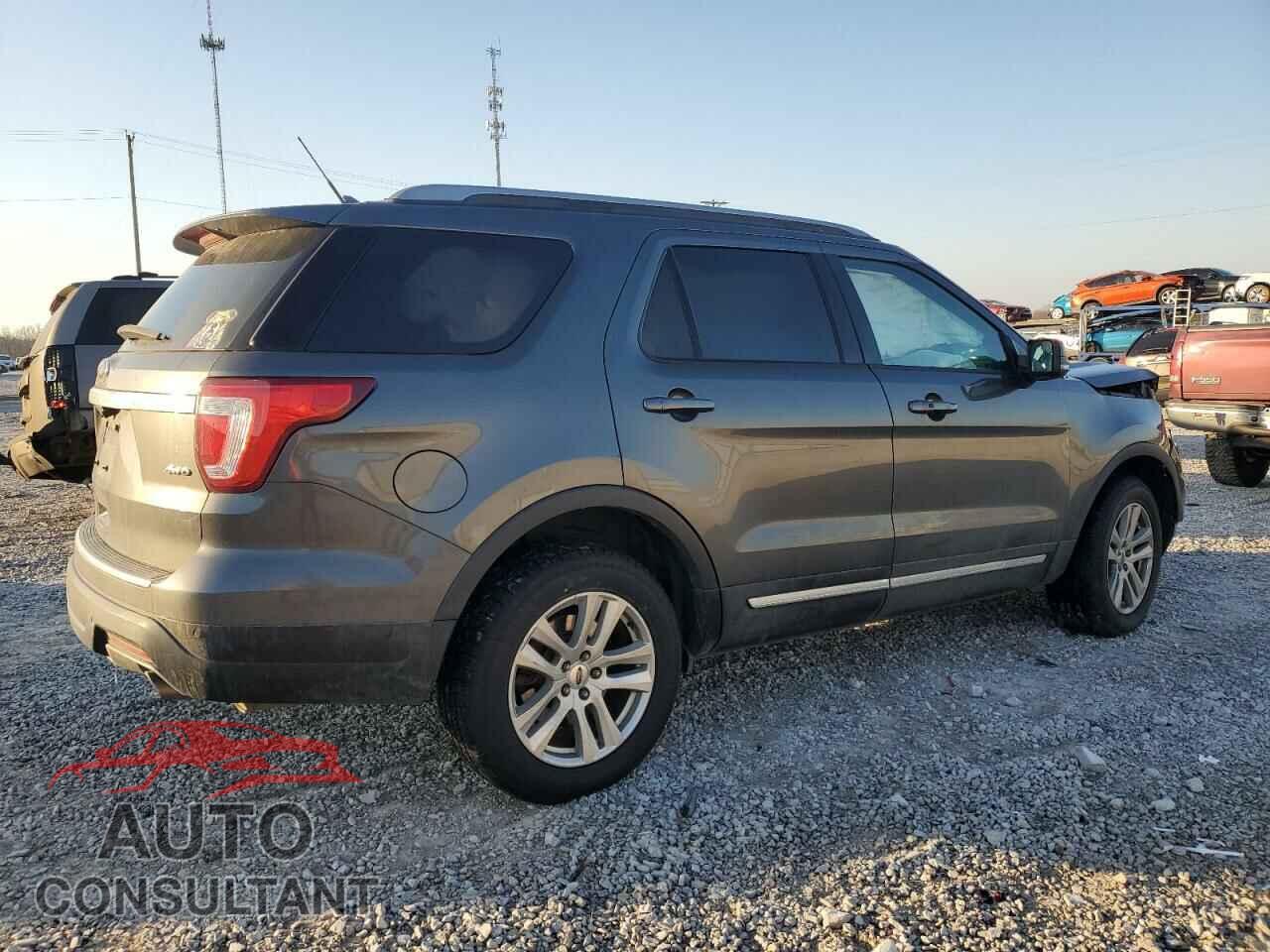 FORD EXPLORER 2018 - 1FM5K8D87JGA95000