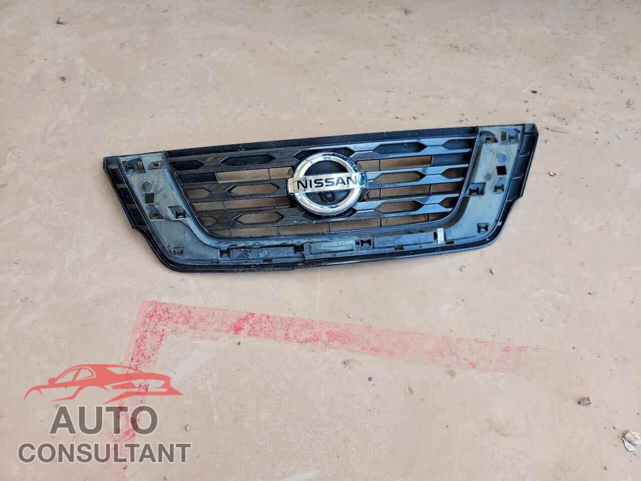 NISSAN PATHFINDER 2017 - 5N1DR2MM7HC650952