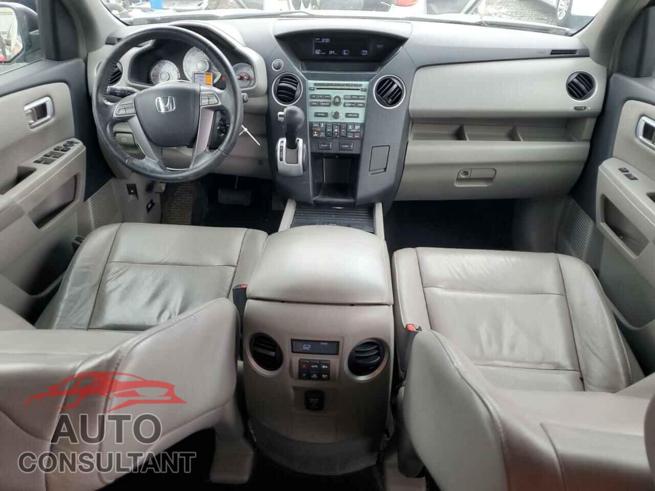 HONDA PILOT 2009 - 5FNYF38589B020966