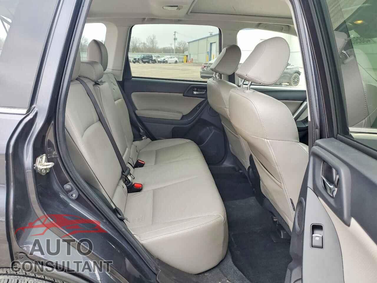 SUBARU FORESTER 2017 - JF2SJARC7HH562887