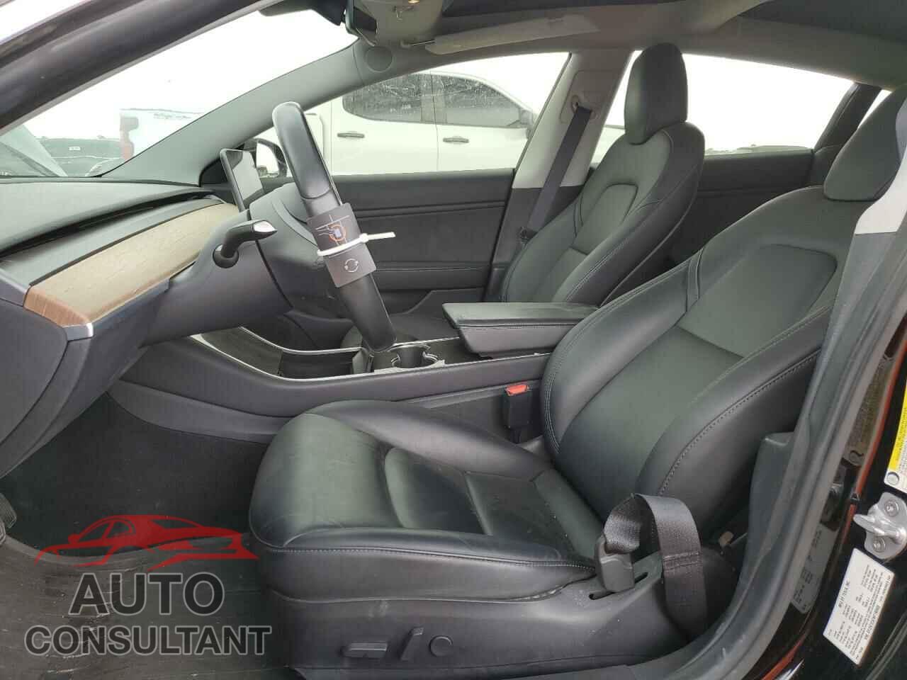 TESLA MODEL 3 2019 - 5YJ3E1EA7KF198666