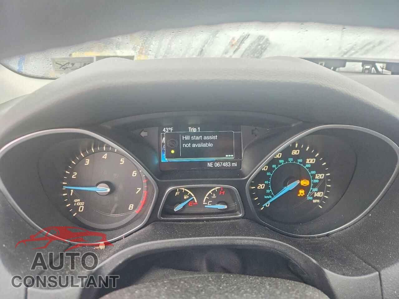 FORD FOCUS 2014 - 1FADP3N26EL268183