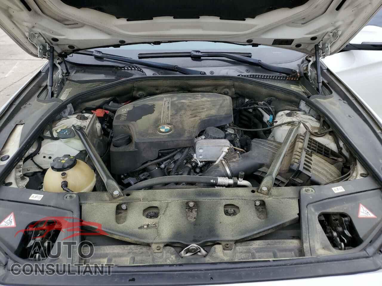 BMW 5 SERIES 2016 - WBA5A5C51GG347326