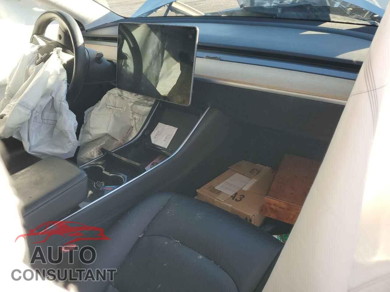 TESLA MODEL 3 2017 - 5YJ3E1EA0HF002494